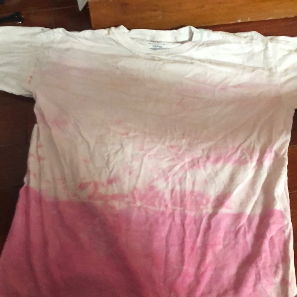 Self tie-dyed t-shirt